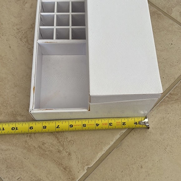 Make up organizer - Picture 8 of 13